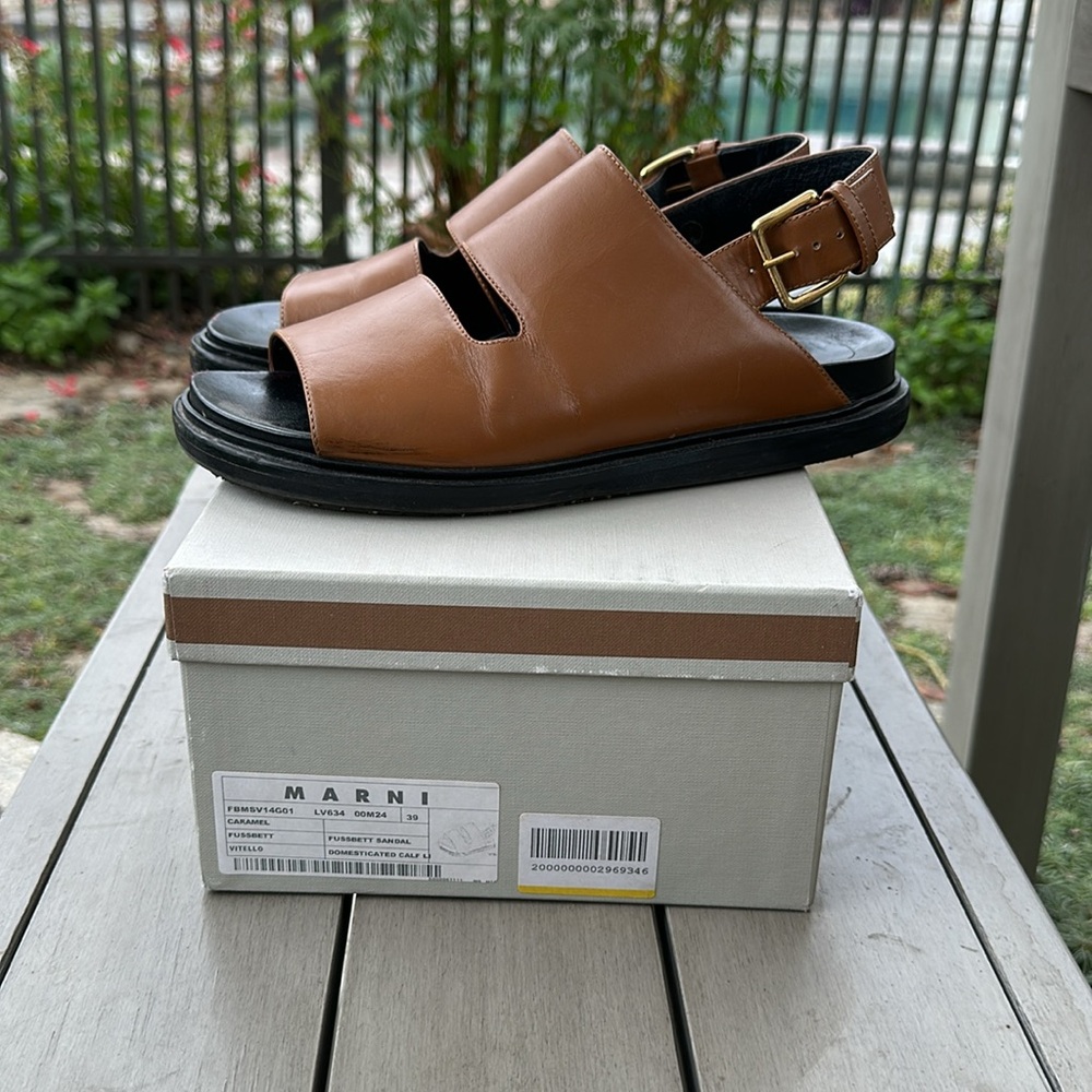 Marni Fussbett sandal 39
